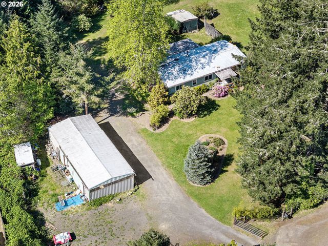25669 COCHRAN Ct, Veneta, OR 97487