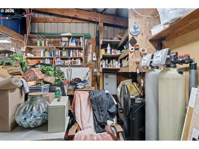 25669 COCHRAN Ct, Veneta, OR 97487