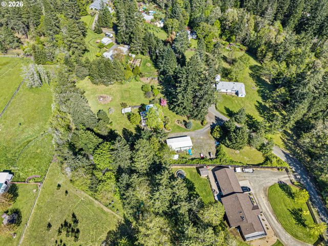25669 COCHRAN Ct, Veneta, OR 97487