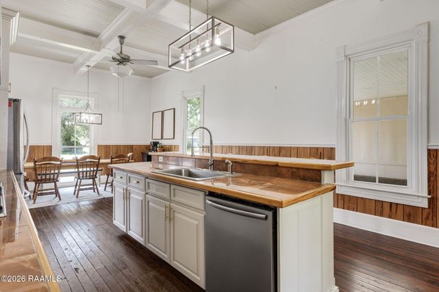 408 Little Guy Lane, New Iberia, LA 70563