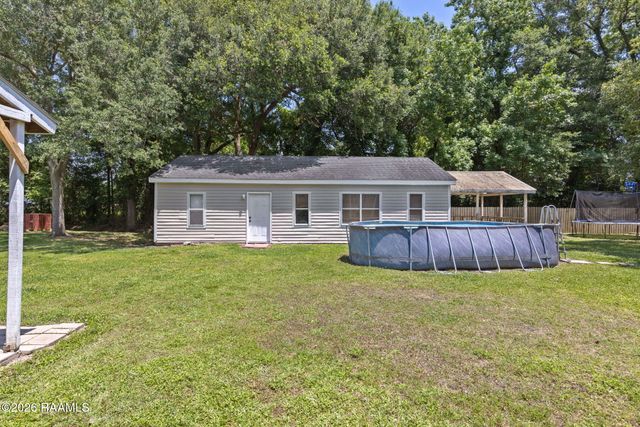 408 Little Guy Lane, New Iberia, LA 70563
