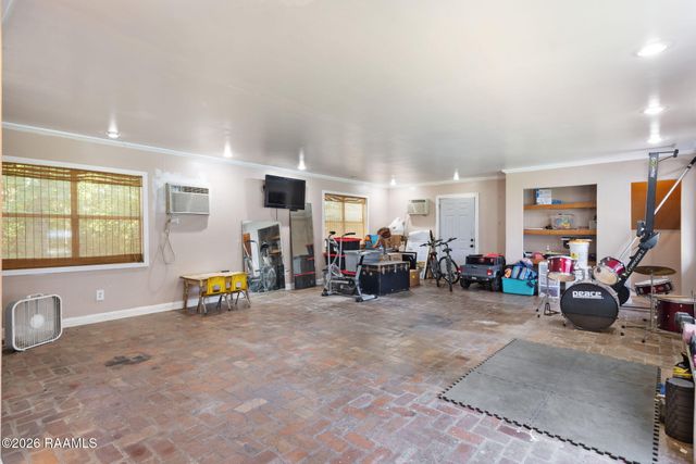 408 Little Guy Lane, New Iberia, LA 70563
