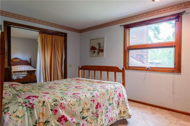 538 Lindley Drive, Lawrence, KS 66049