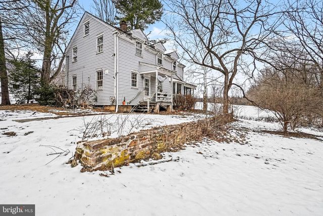 1231 CLARKS VALLEY RD, Dauphin, PA 17018