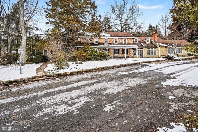 1231 CLARKS VALLEY RD, Dauphin, PA 17018