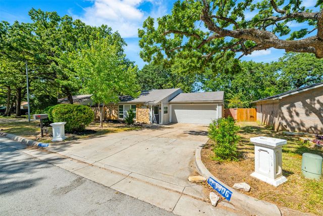 5306 Lansingford Trail, Arlington, TX 76017