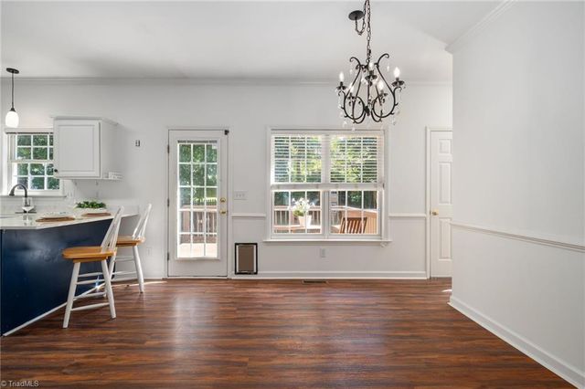 220 Coghill Drive, Winston-salem, NC 27103