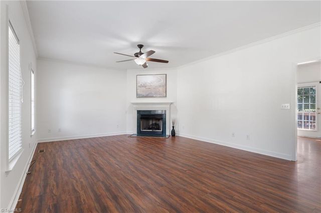 220 Coghill Drive, Winston-salem, NC 27103