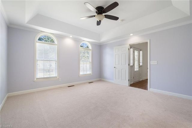220 Coghill Drive, Winston-salem, NC 27103