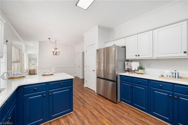 220 Coghill Drive, Winston-salem, NC 27103