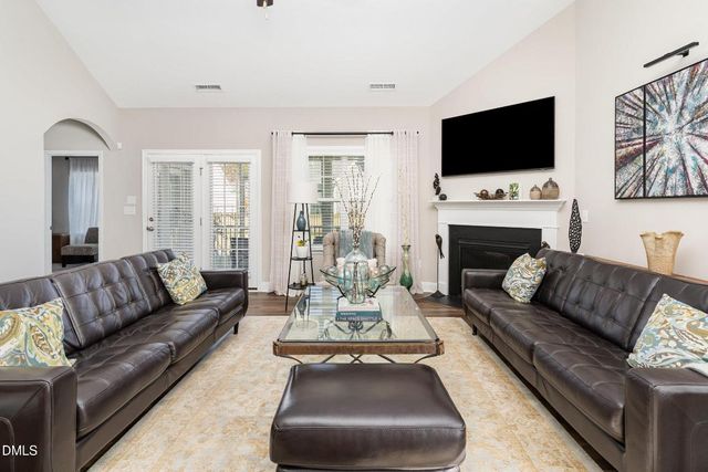 32 Waterclover Path, Youngsville, NC 27596