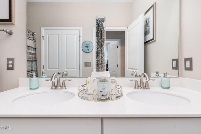 32 Waterclover Path, Youngsville, NC 27596