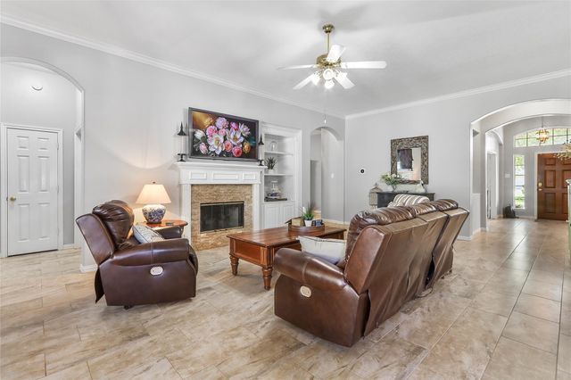 15714 Spring Trail, Houston, TX 77095