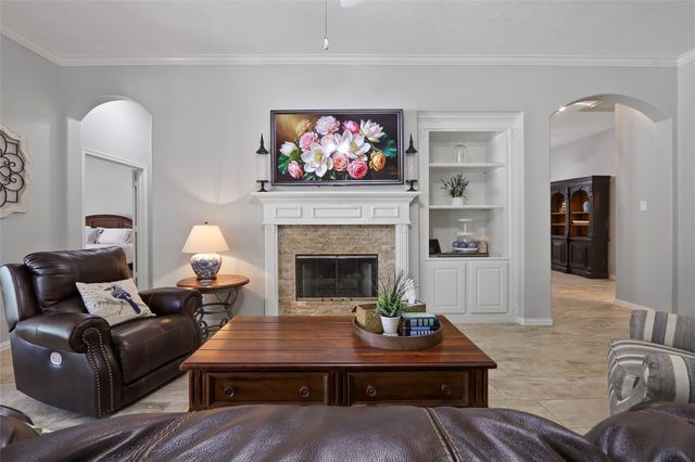 15714 Spring Trail, Houston, TX 77095