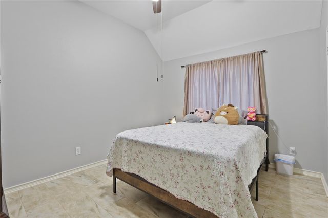 15714 Spring Trail, Houston, TX 77095