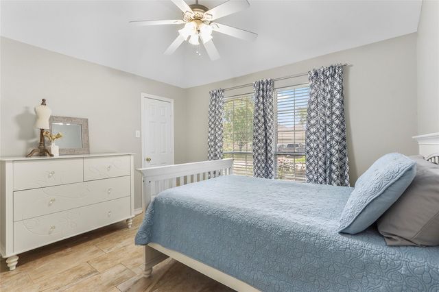 15714 Spring Trail, Houston, TX 77095