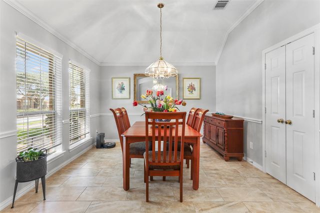 15714 Spring Trail, Houston, TX 77095