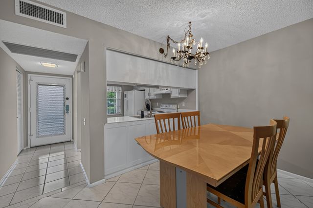 1205 Bahama Bend F1, Coconut Creek, FL 33066