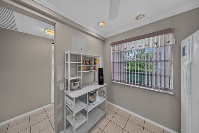 1205 Bahama Bend F1, Coconut Creek, FL 33066