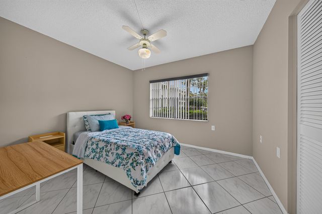1205 Bahama Bend F1, Coconut Creek, FL 33066