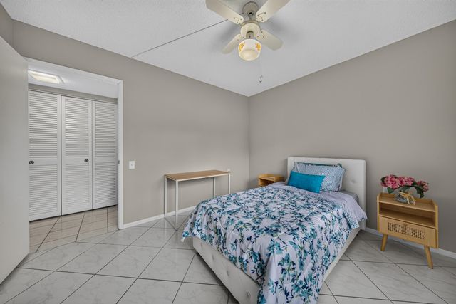 1205 Bahama Bend F1, Coconut Creek, FL 33066