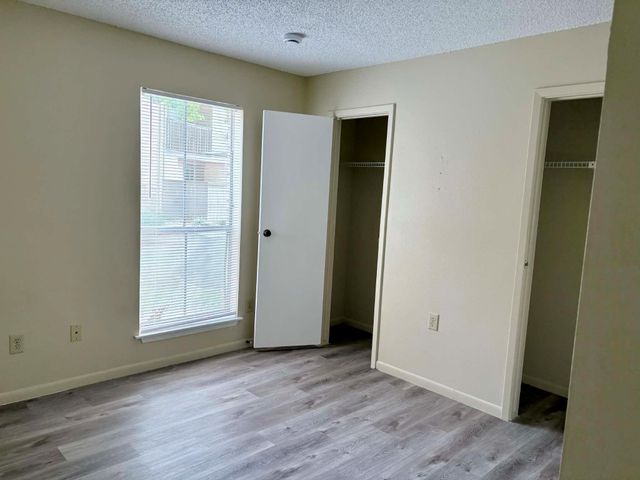 1900 Bay Area Boulevard 175, Houston, TX 77058