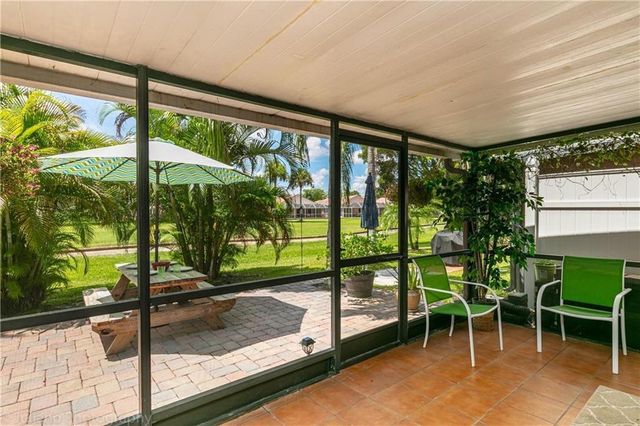 7610 Pinewalk Drive S 128, Margate, FL 33063