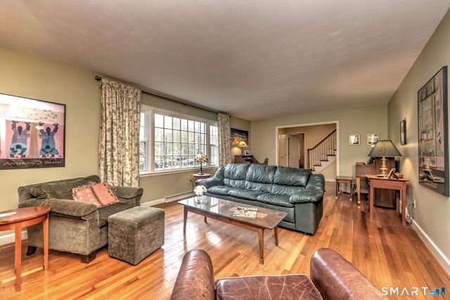 14 Ann Drive, Bethany, CT 06524