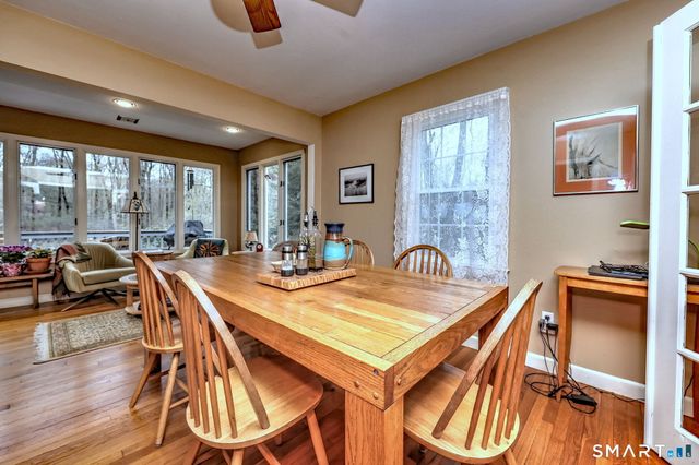 14 Ann Drive, Bethany, CT 06524