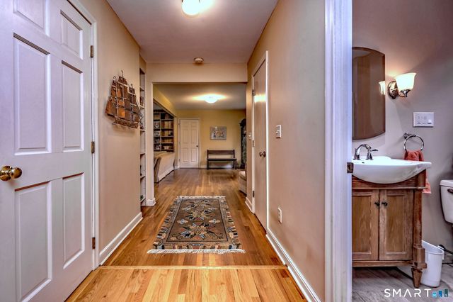 14 Ann Drive, Bethany, CT 06524