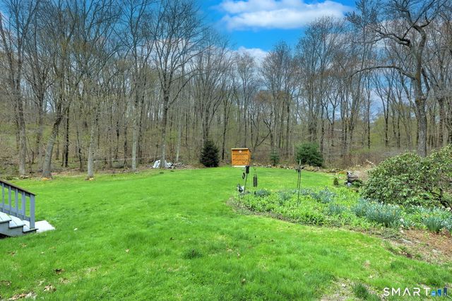 14 Ann Drive, Bethany, CT 06524