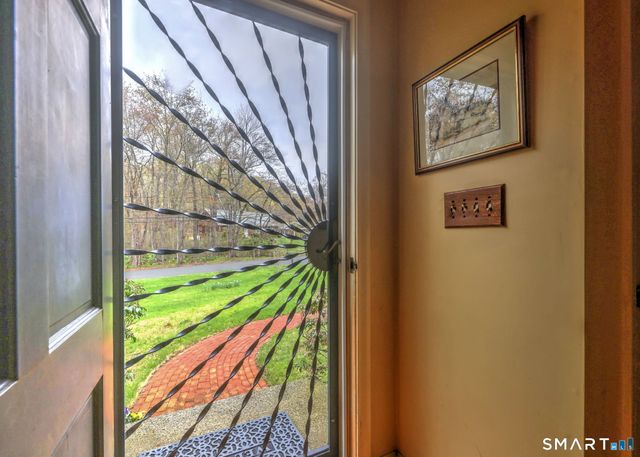 14 Ann Drive, Bethany, CT 06524