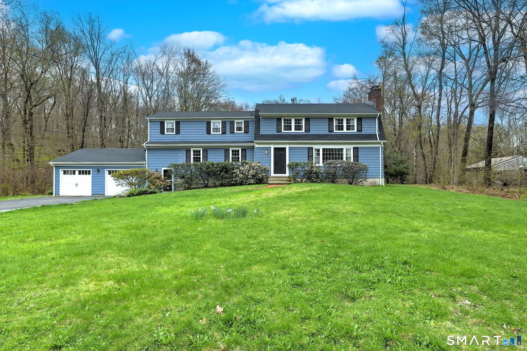 14 Ann Drive, Bethany, CT 06524