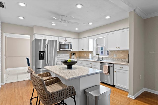 14411 RAVENWOOD TRAIL, Tampa, FL 33618