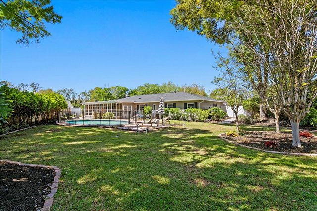 14411 RAVENWOOD TRAIL, Tampa, FL 33618