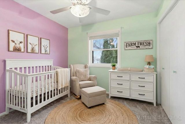 89 3Rd St Street, Hudson, IA 50643