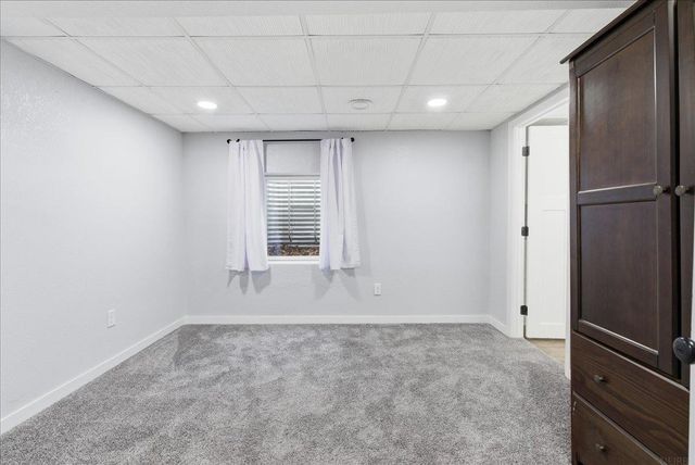 89 3Rd St Street, Hudson, IA 50643