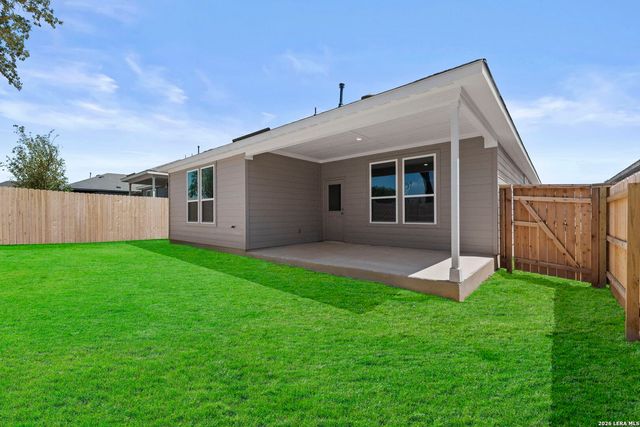 216 Wild Yonder Ln, Boerne, TX 78006