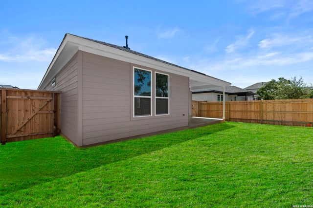 216 Wild Yonder Ln, Boerne, TX 78006