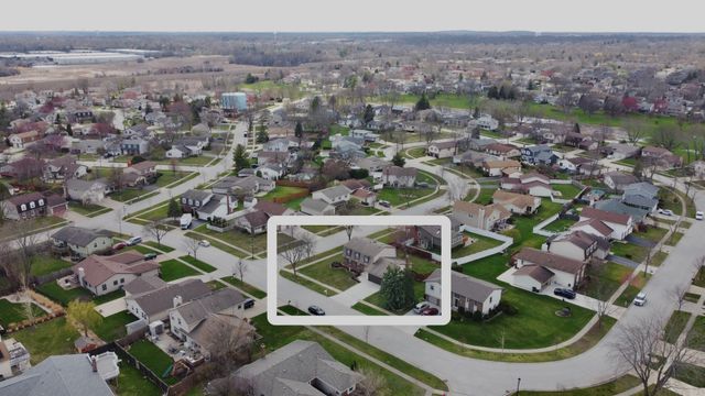 1641 Missouri Drive, Elk Grove Village, IL 60007