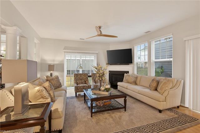 305 Ford DR, Suffolk, VA 23435