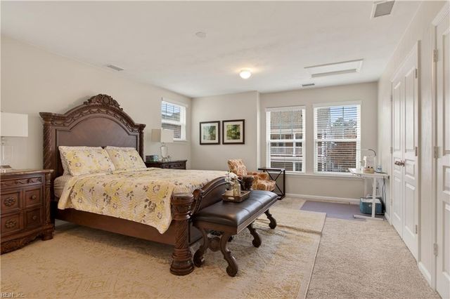 305 Ford DR, Suffolk, VA 23435