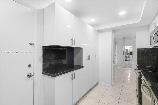 1849 S Ocean Dr 407, Hallandale Beach, FL 33009