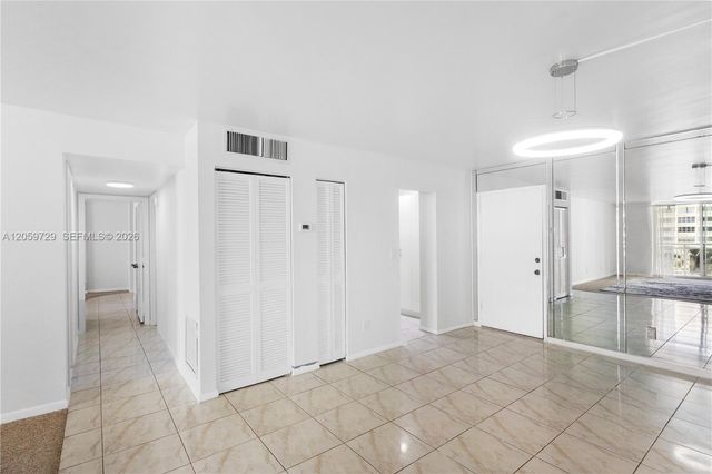 1849 S Ocean Dr 407, Hallandale Beach, FL 33009