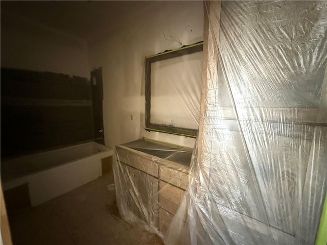 620 Jensen Court, Blue Springs, MO 64014