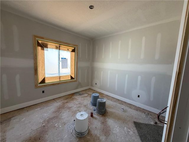 620 Jensen Court, Blue Springs, MO 64014