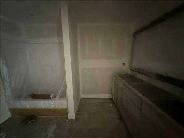 620 Jensen Court, Blue Springs, MO 64014