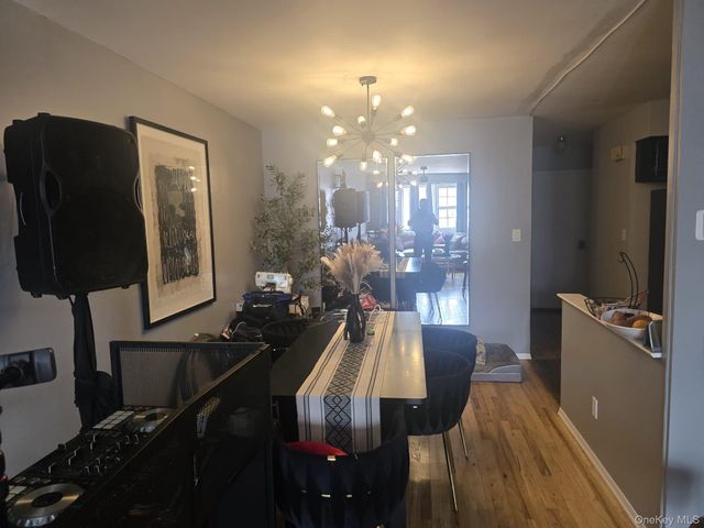 8911 Pontiac Street, Queens Village, NY 11427