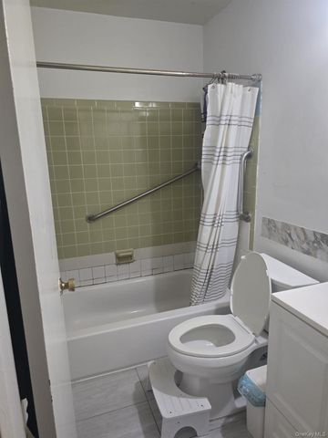 8911 Pontiac Street, Queens Village, NY 11427