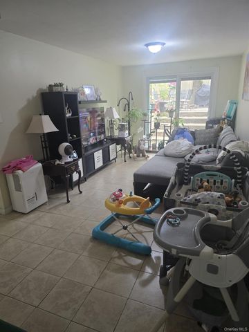 8911 Pontiac Street, Queens Village, NY 11427